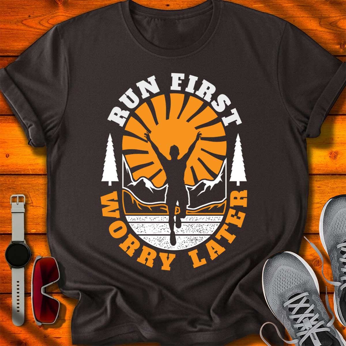 Run First Worry Later -Heritage Badge T-Shirt DC UF