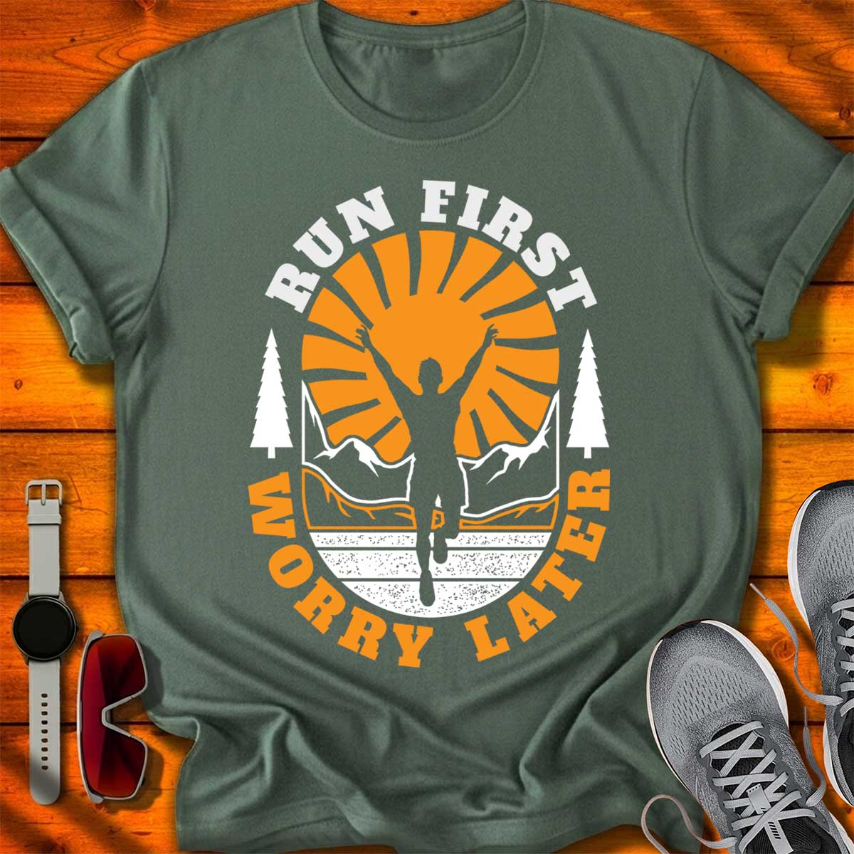 Run First Worry Later -Heritage Badge T-Shirt DC UF