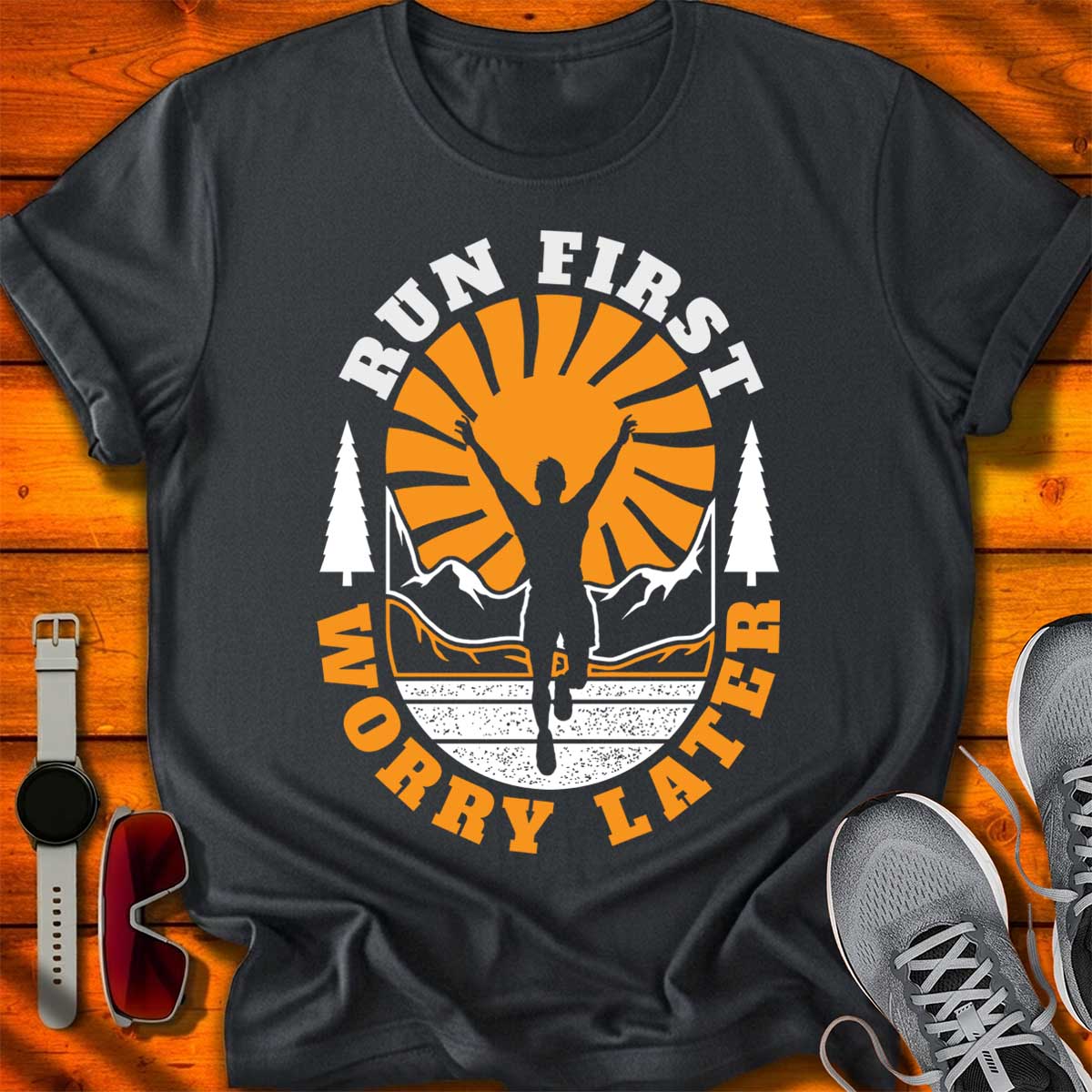 Run First Worry Later -Heritage Badge T-Shirt DC UF